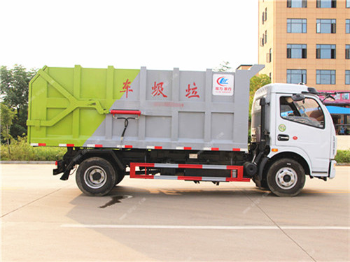 國(guó)五東風(fēng)凱普特掛桶對(duì)接式垃圾車