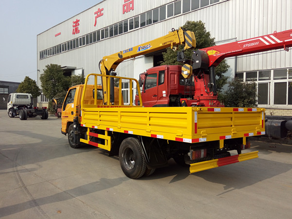 國五江鈴徐工2噸藍牌隨車吊