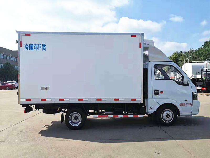 東風(fēng)途逸國六冷藏車