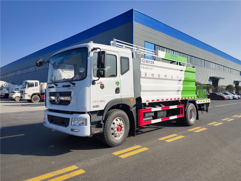 東風多利卡鐵路抑塵車